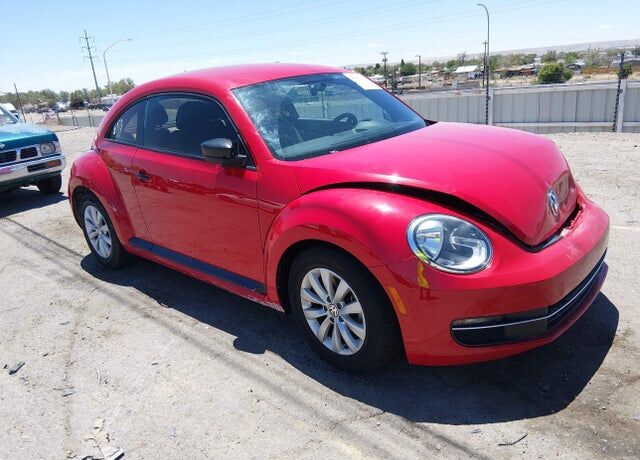 2015 VOLKSWAGEN Beetle