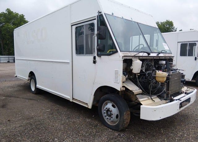 2015 FORD Commercial Chassis