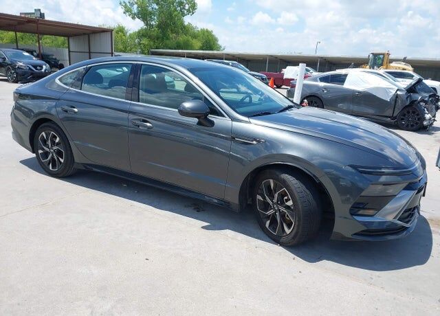 2024 HYUNDAI Sonata