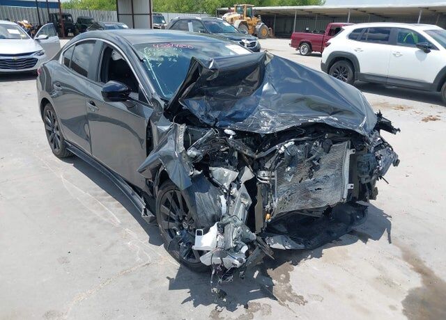 2024 MAZDA Mazda3