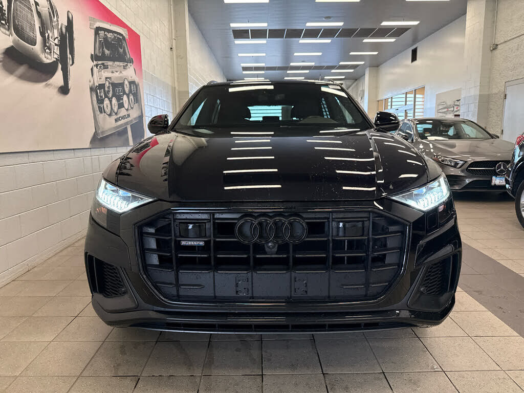 2021 Audi Q8