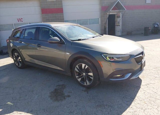 2018 BUICK Regal TourX