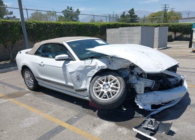 2014 FORD Mustang