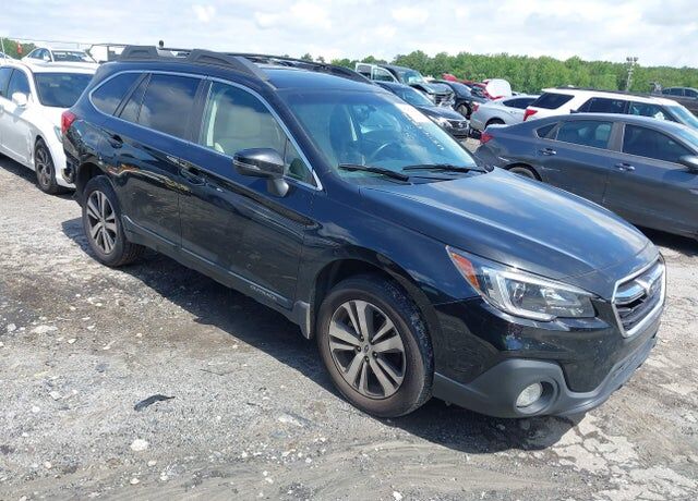 2018 SUBARU Outback