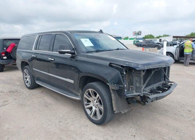 2016 CADILLAC Escalade