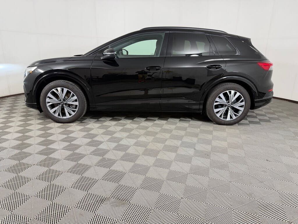 2025 Audi Q4