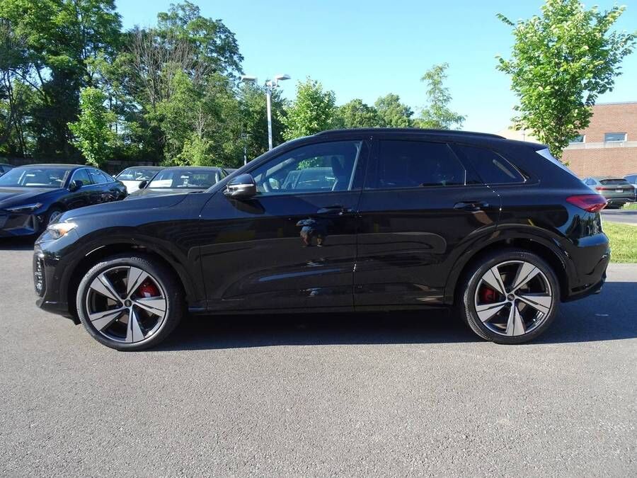 2026 Audi SQ5
