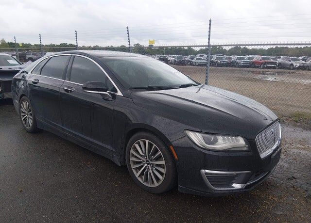 2017 LINCOLN MKZ