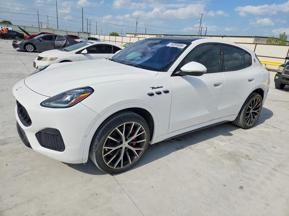 2023 MASERATI Grecale