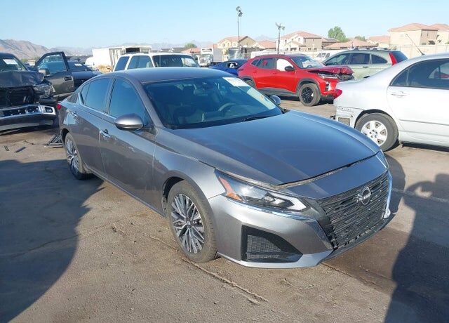 2023 NISSAN Altima