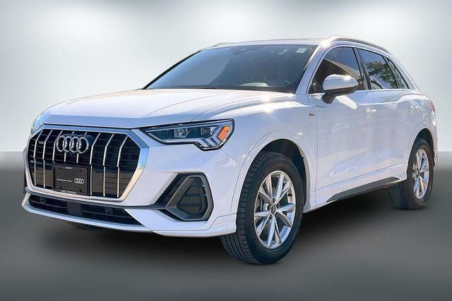 2023 Audi Q3