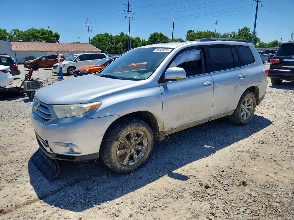 2012 TOYOTA Highlander