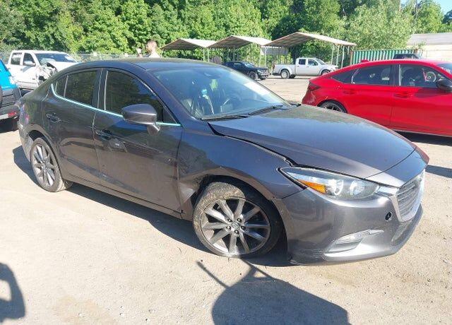 2018 MAZDA Mazda3
