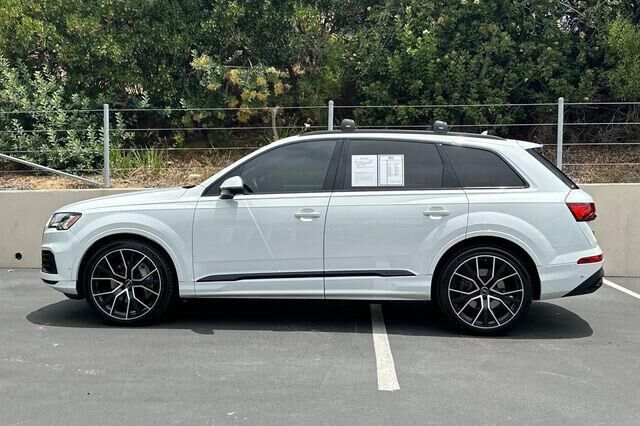 2021 Audi Q7