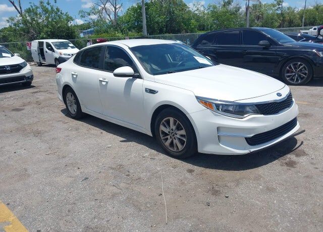 2016 KIA Optima