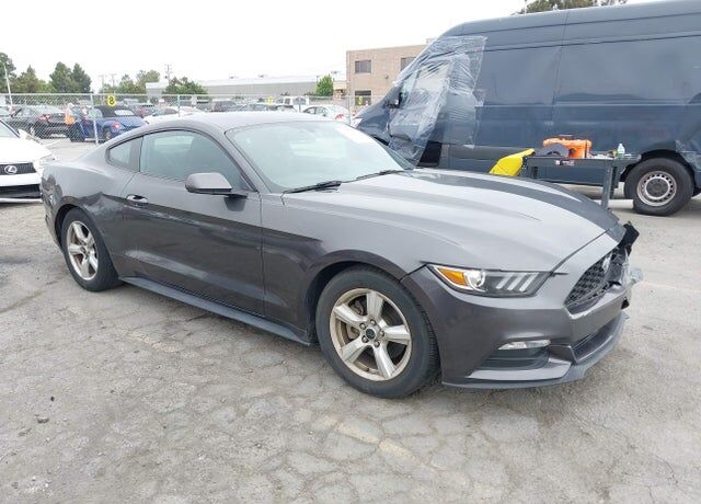2017 FORD Mustang