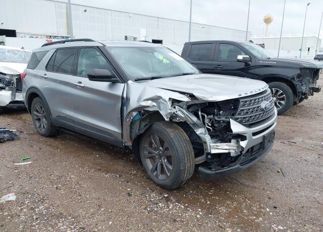 2024 FORD Explorer