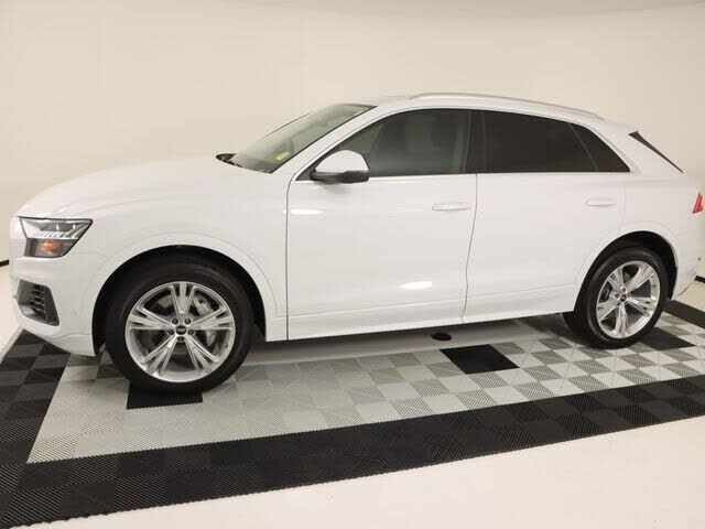 2023 Audi Q8