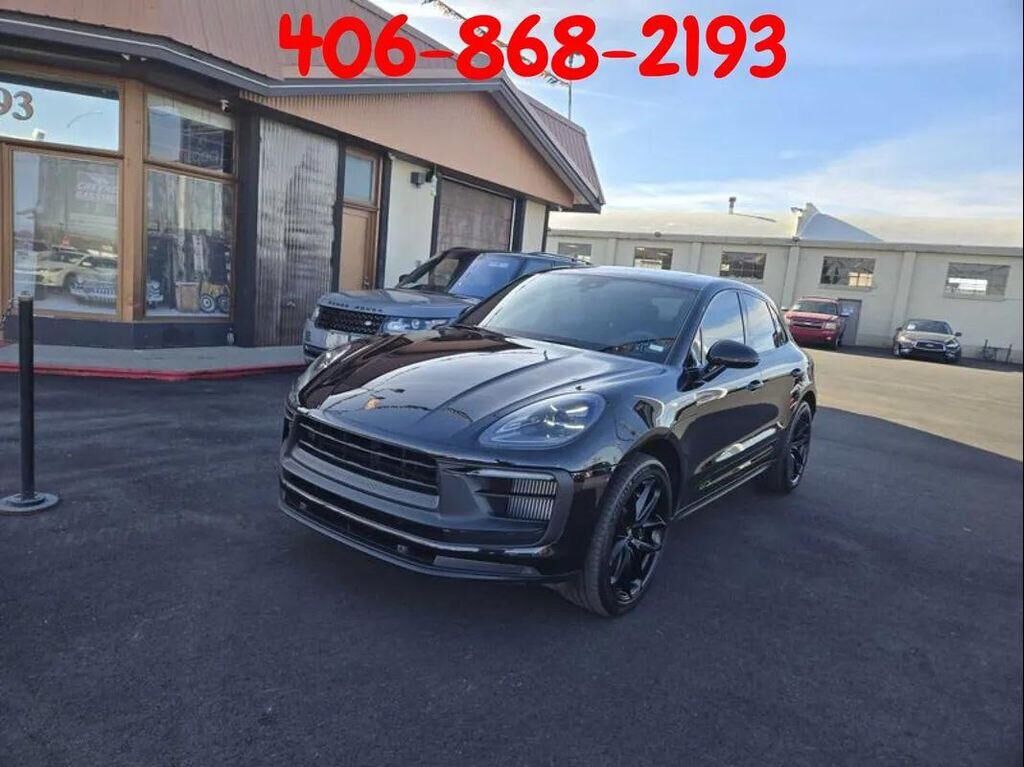 2022 PORSCHE Macan