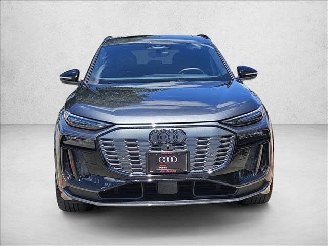 2025 Audi SQ6