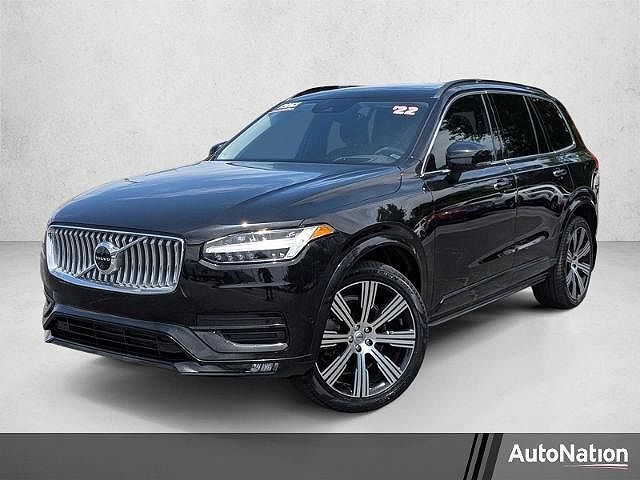 2022 VOLVO XC90