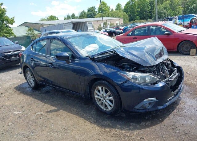 2016 MAZDA Mazda3