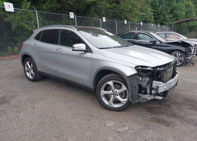 2018 MERCEDES-BENZ GLA-Class