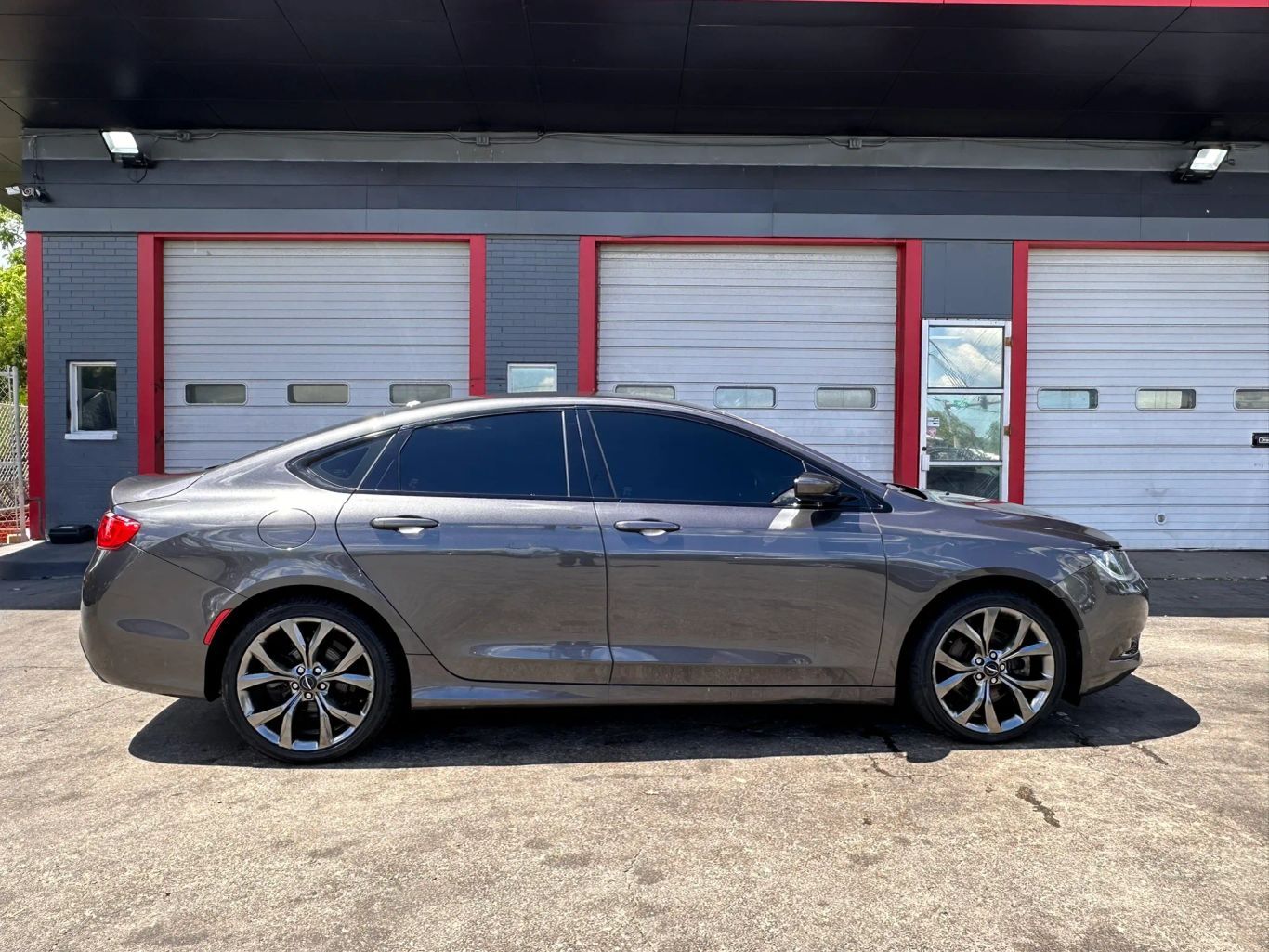2015 CHRYSLER 200