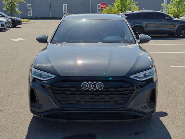 2024 Audi Q8
