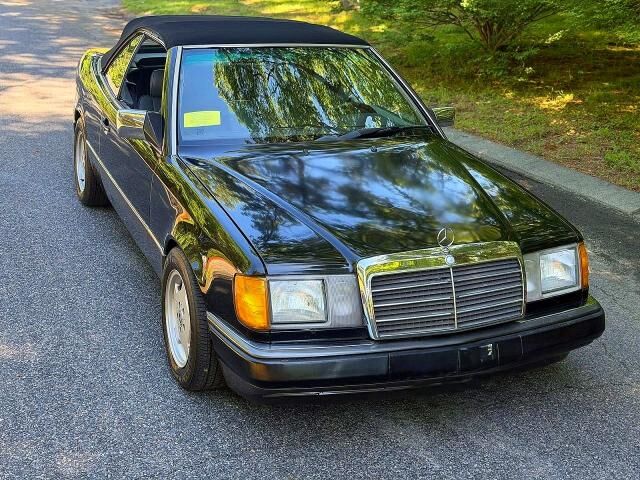 Mercedes-Benz 300