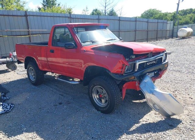 1990 TOYOTA Pick-Up