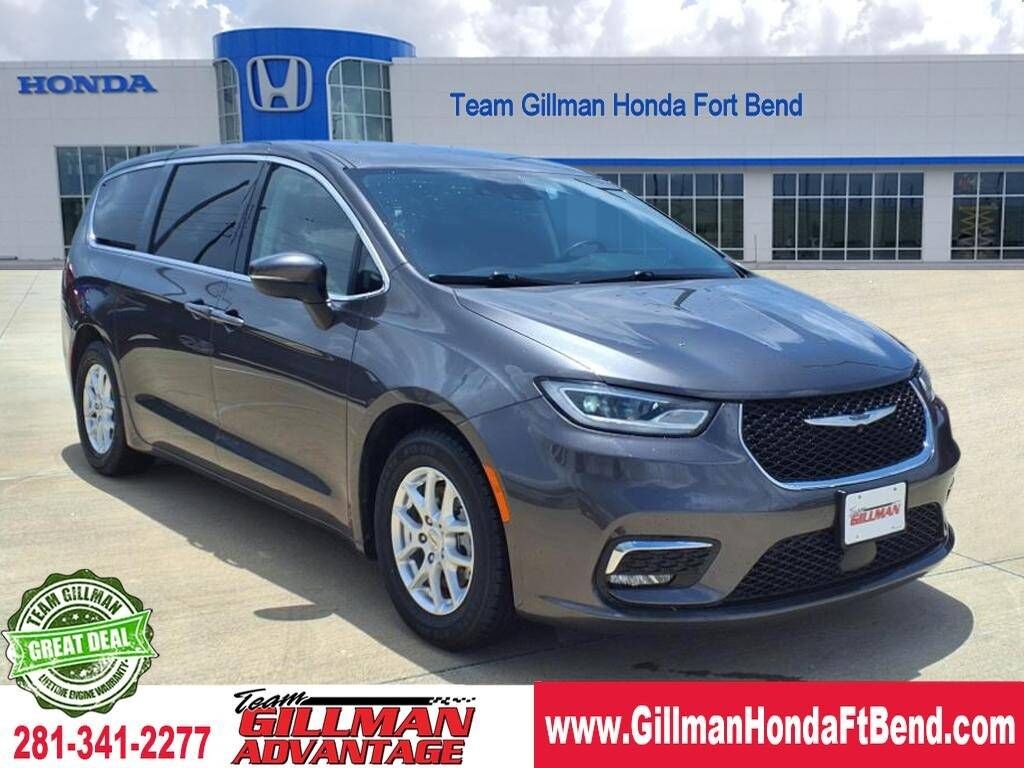 2023 CHRYSLER Pacifica