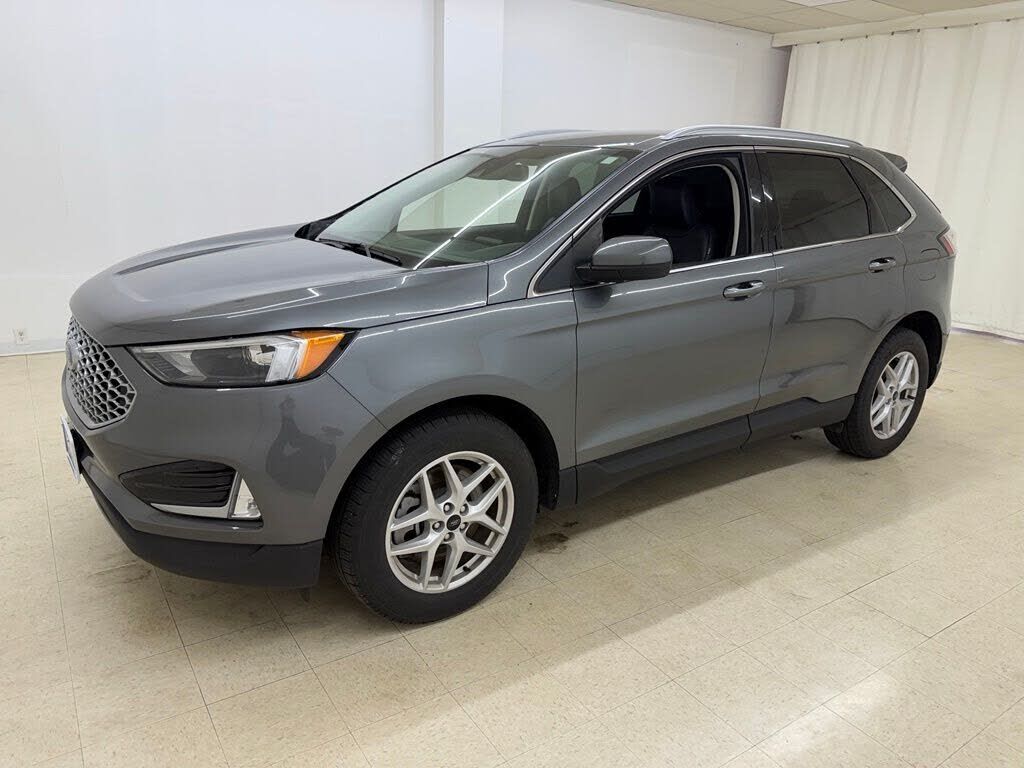 2024 FORD Edge