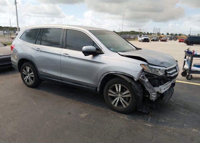 2017 HONDA Pilot