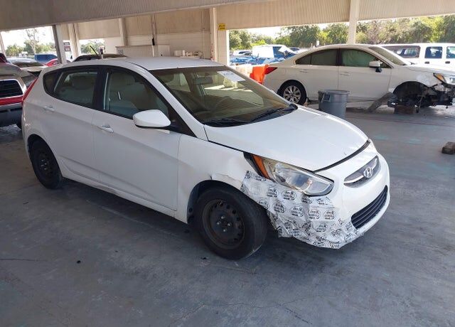 2017 HYUNDAI Accent