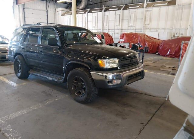 2002 TOYOTA 4-Runner