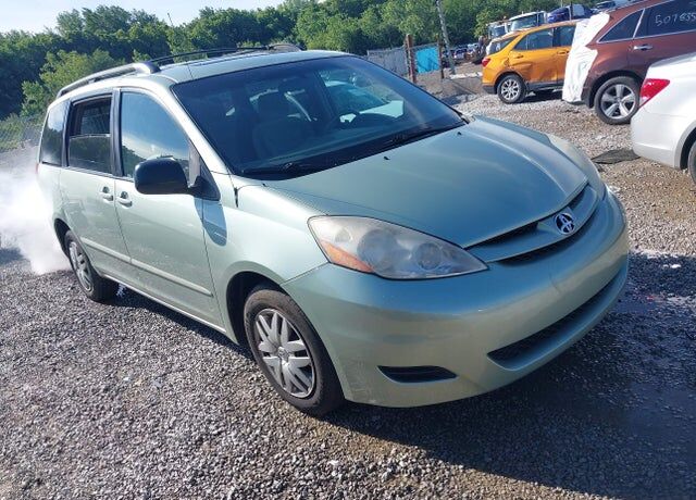 2007 TOYOTA Sienna