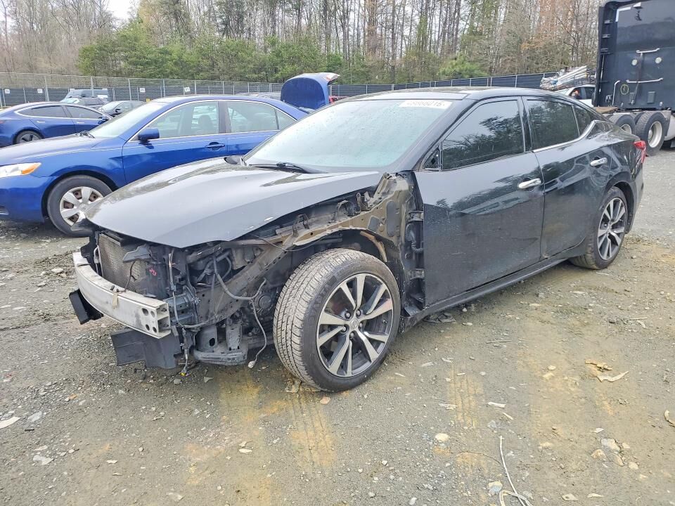 2016 NISSAN Maxima