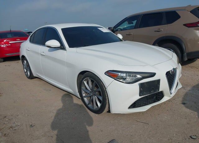 2017 ALFA ROMEO Giulia