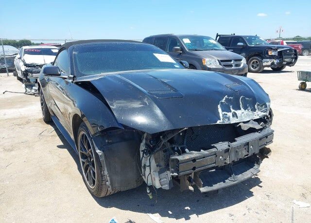 2019 FORD Mustang