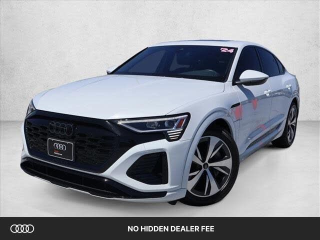2024 AUDI Q8