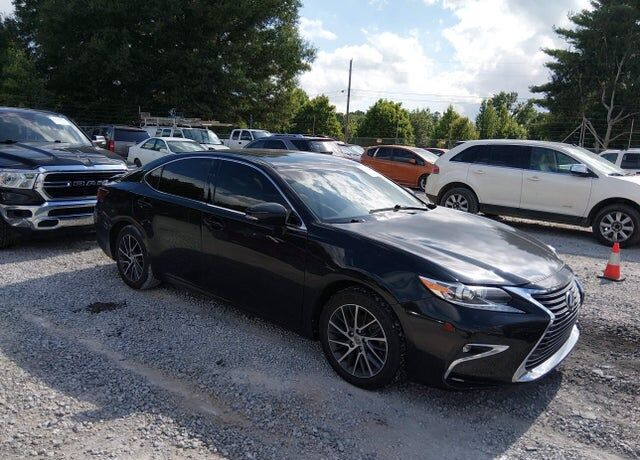 2016 LEXUS ES