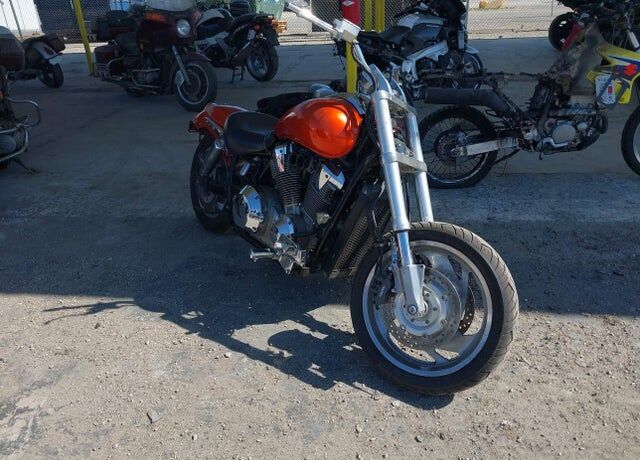 2003 HONDA VTX