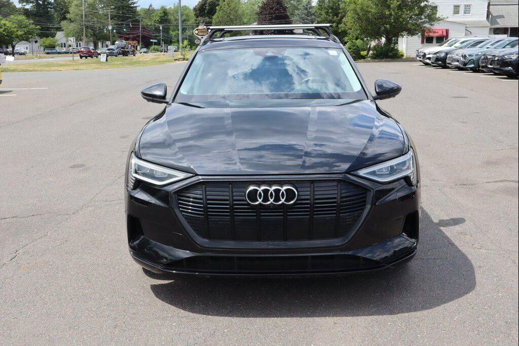 2021 Audi e-tron