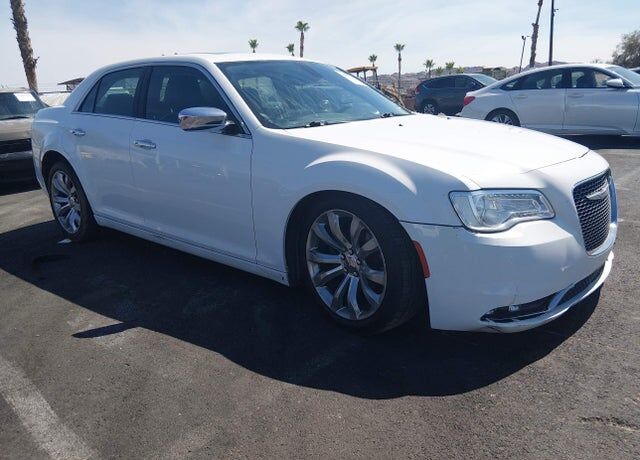 2020 CHRYSLER 300