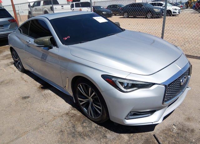 2017 INFINITI Q60