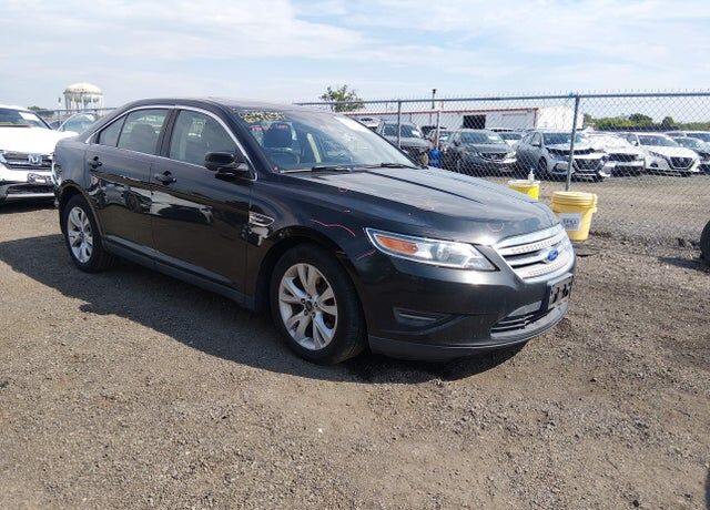 2012 FORD Taurus