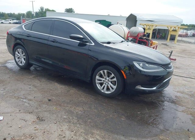 2016 CHRYSLER 200