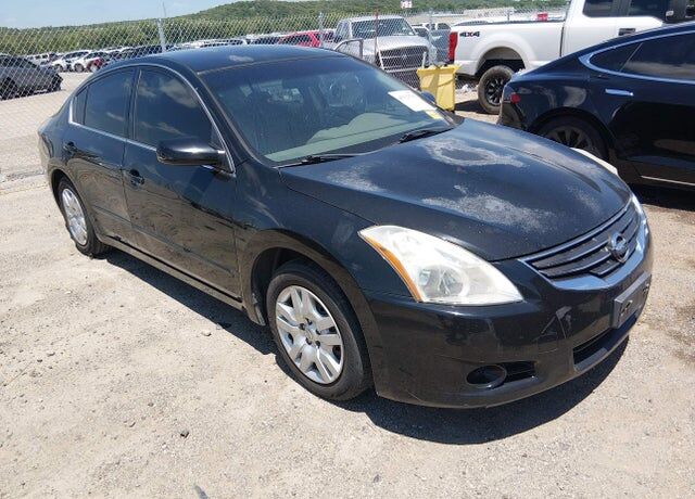 2010 NISSAN Altima