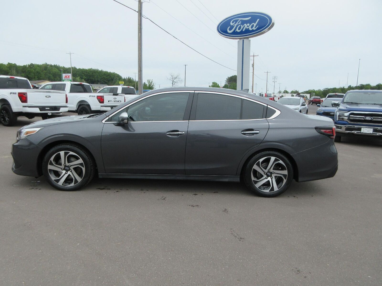 2022 SUBARU Legacy